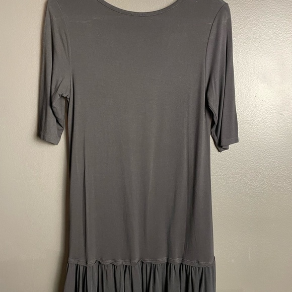 676. Audge Podge Super Soft Top w/Ruffled Hem - Picture 6 of 7